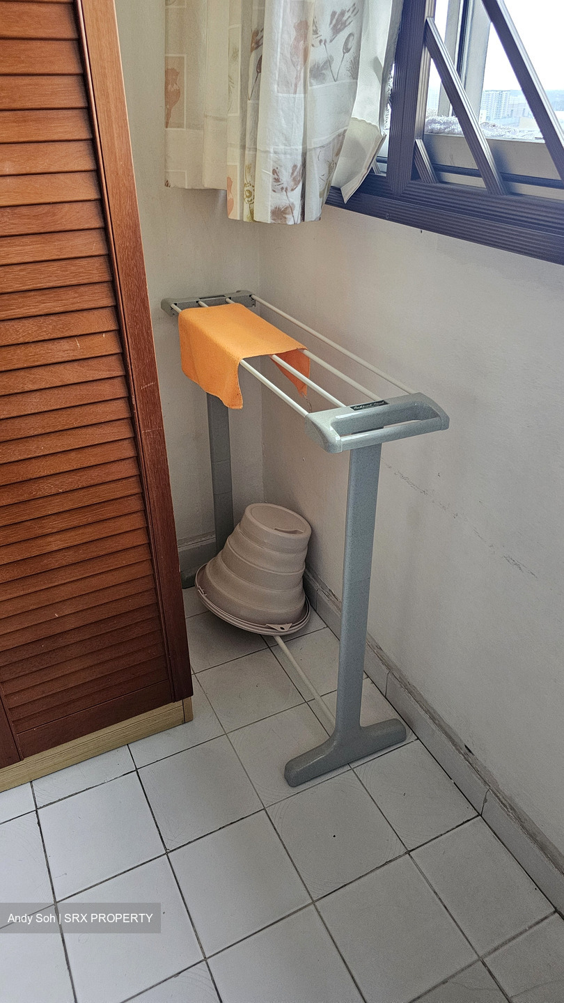 Ang Mo Kio Avenue 5 (Ang Mo Kio),  #568198641